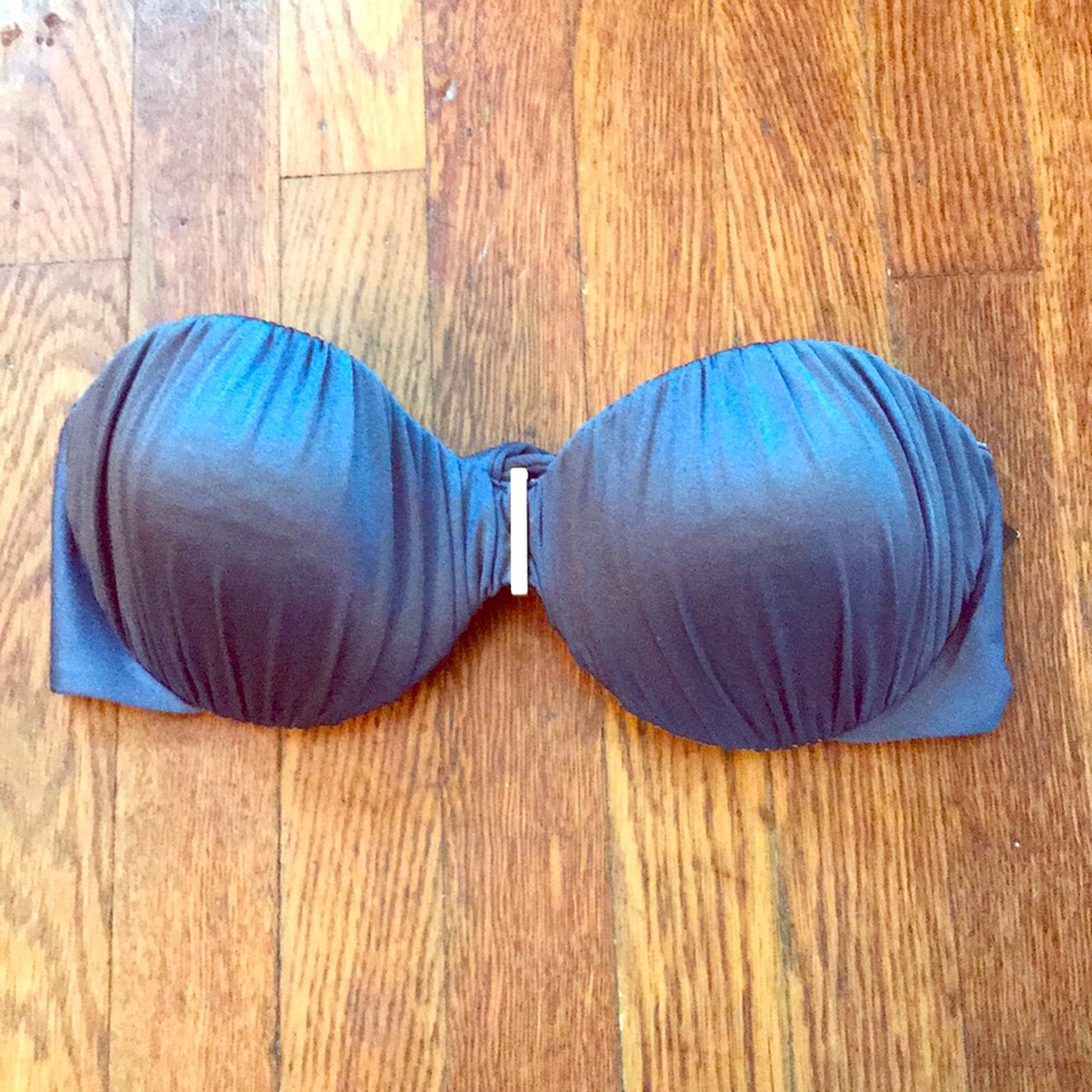 Victoria’s Secret bikini top